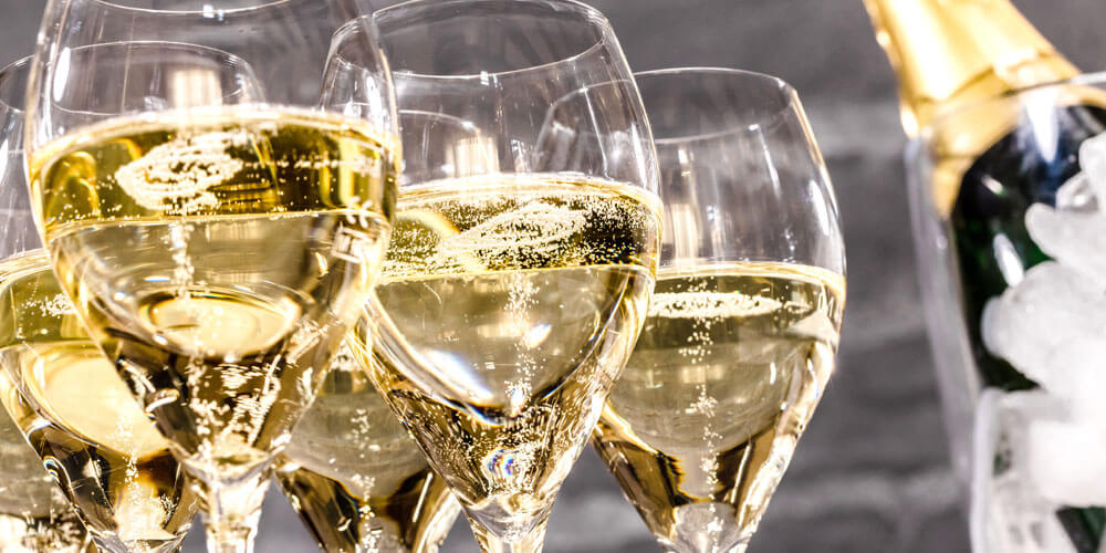 Erleben Sie die Eleganz des südafrikanischen Schaumweins Schaumwein